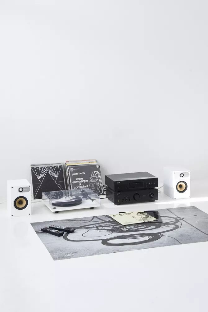 36㎡的纯白色极简小宅设计-22