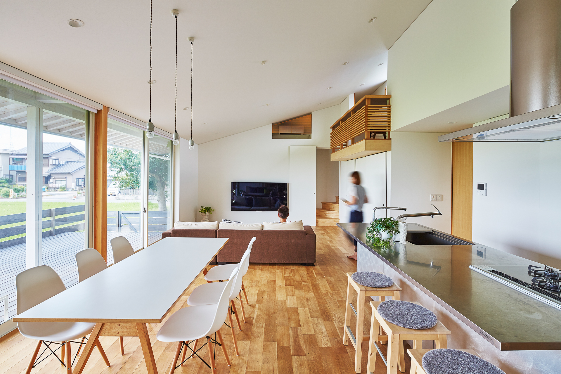 卡瓦哈拉之家——现代简约的私人住宅设计-6