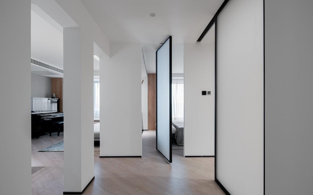 简约黑白灰,138㎡单身男士的现代家居设计-0