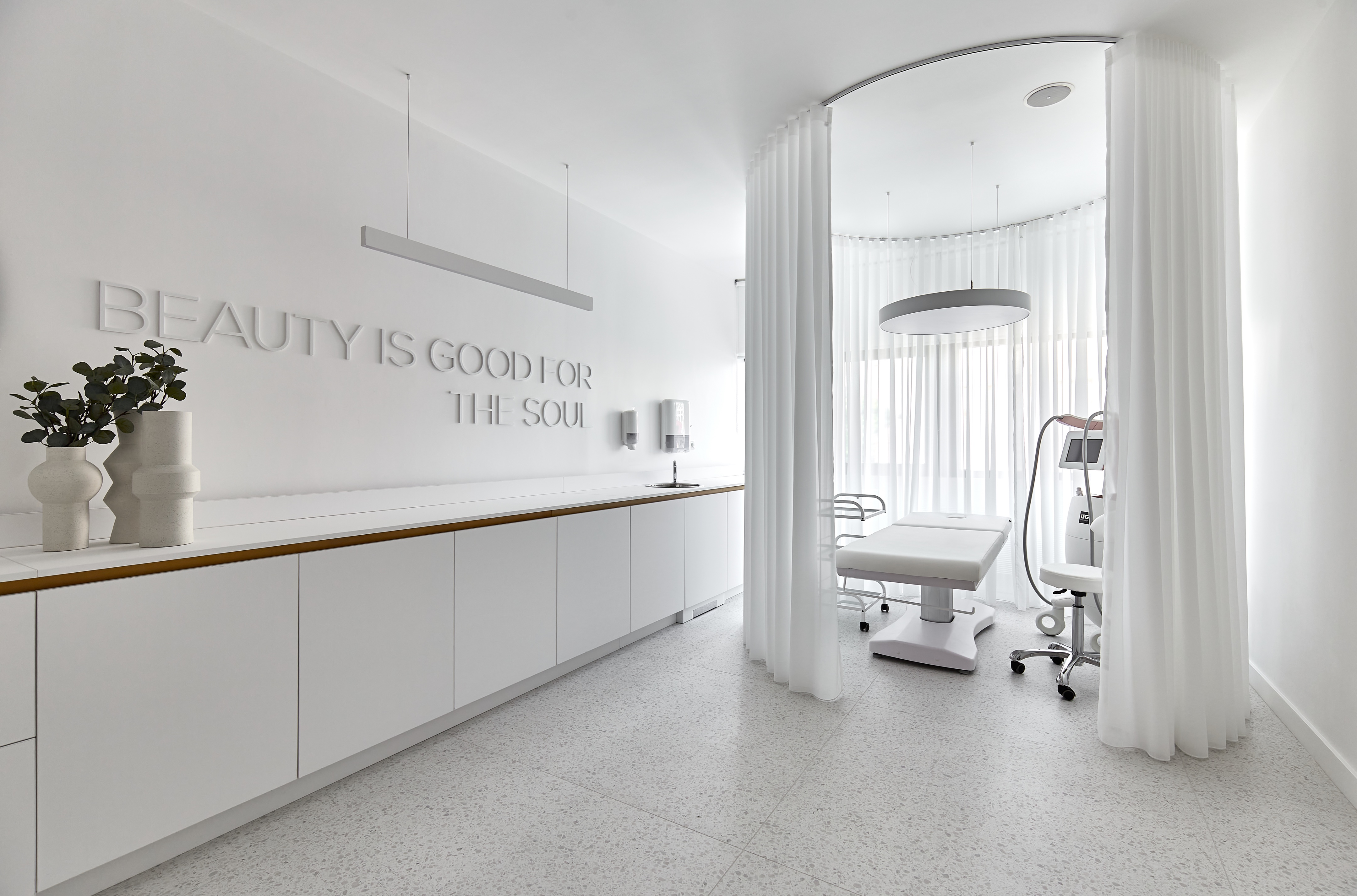 dofinteriors丨诊所丨MSKINBeautyclinic-4