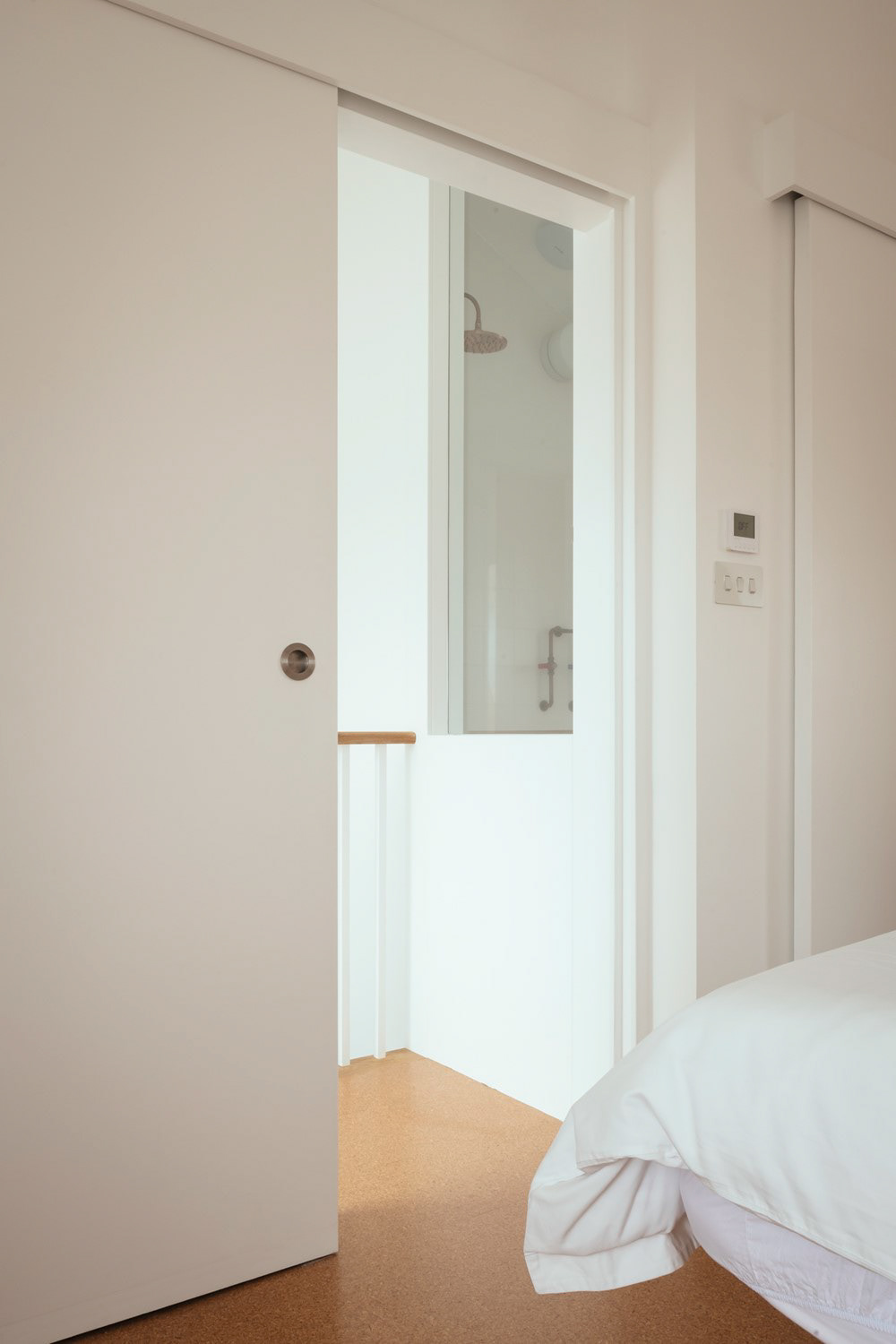 原木简约之家/ Whittaker Parsons-14