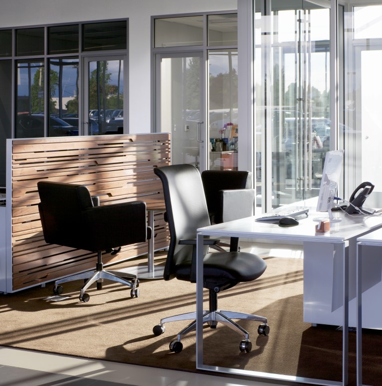 宝马西北店焕新升级，打造舒适购车环境-11