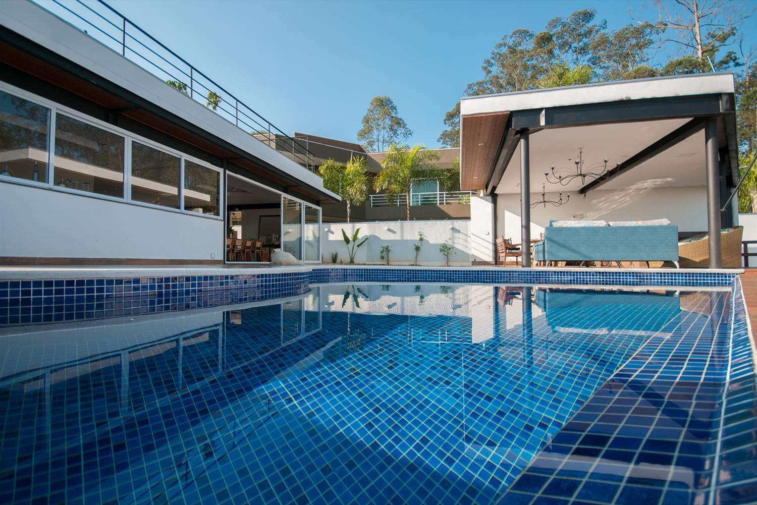 巴西金属立方体住宅-11