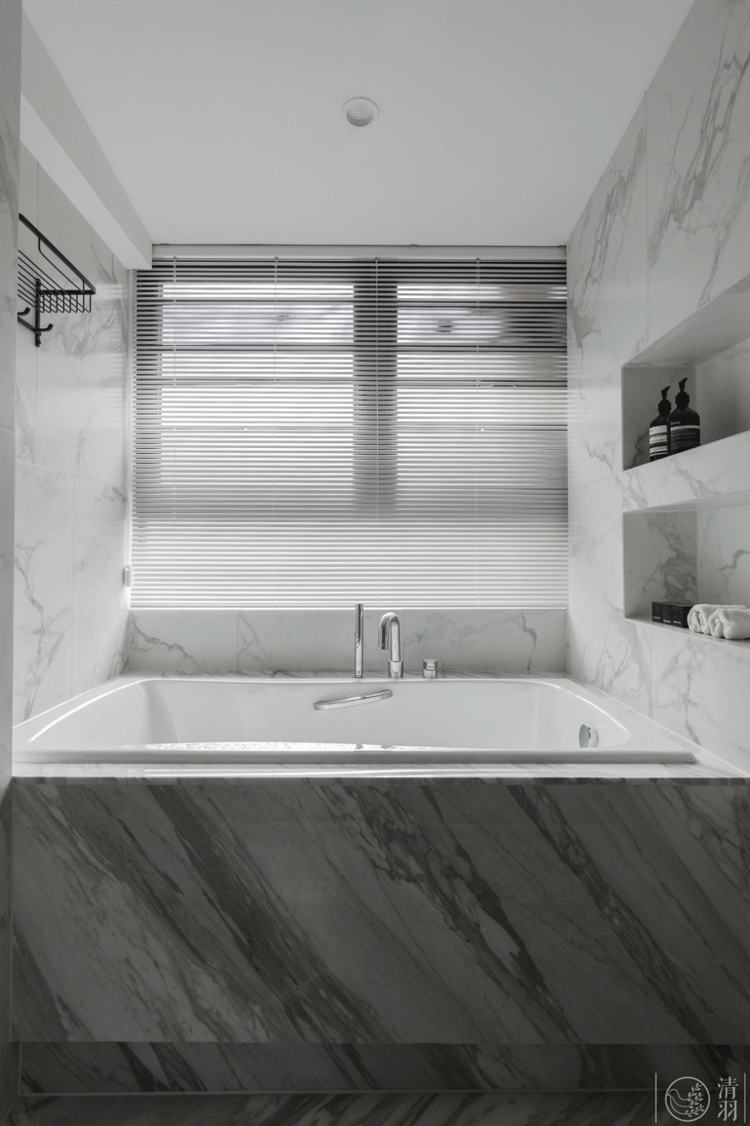 成都市复式公寓的现代简奢花园生活-142