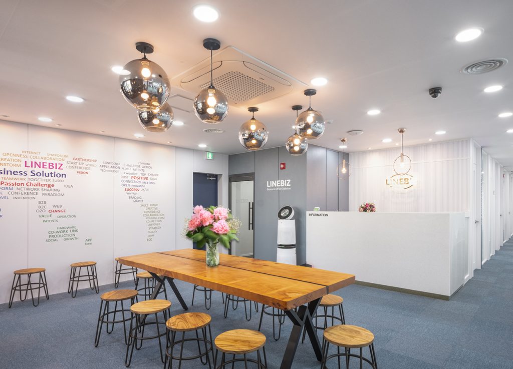 简约 95 平共享办公空间设计-6