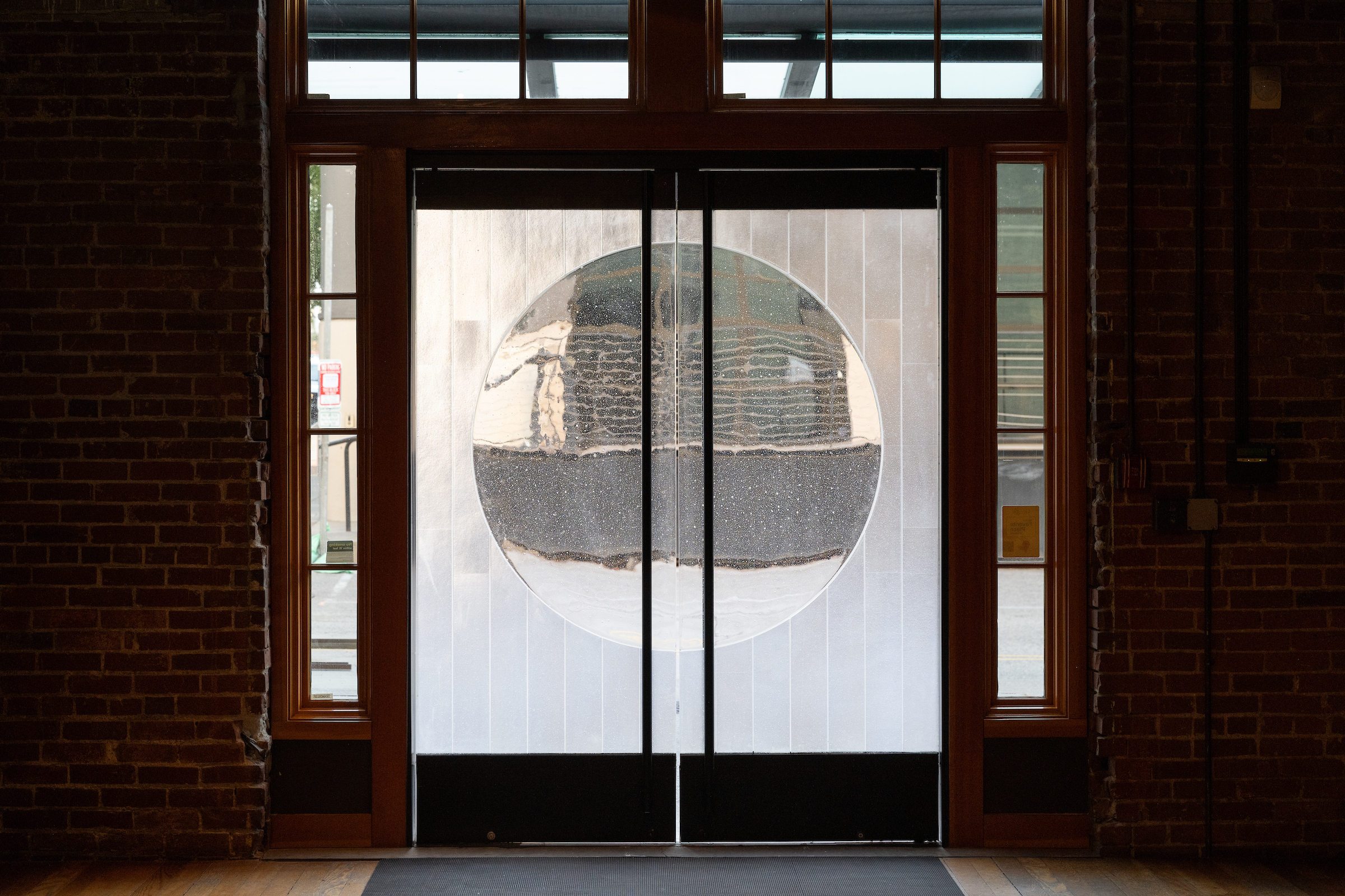 独角兽工作室的奥库拉斯门丨Bullseye Studio-9