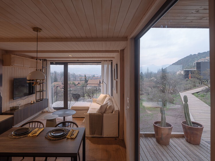 智利 Pueblo La Dehesa 小镇丨智利圣地亚哥丨Cazú Zegers Arquitectura-11