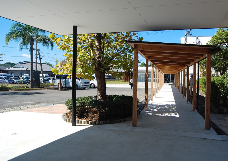 Sunny Sunday(岡田整形外科デイサービス増築)丨日本丨iwano+COGITE設計共同体-14