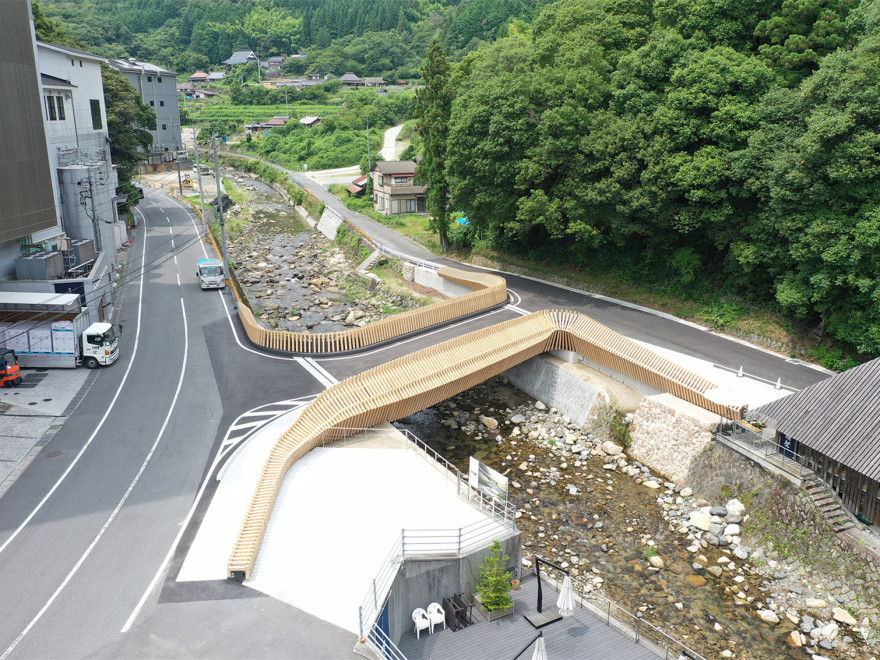 日本久杉桥丨隈研吾建筑都市设计事务所-3