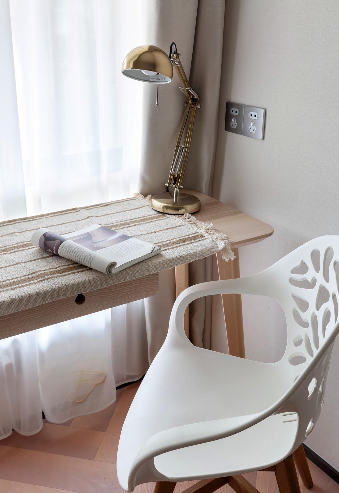 白色调木质空间，打造舒适生活-16