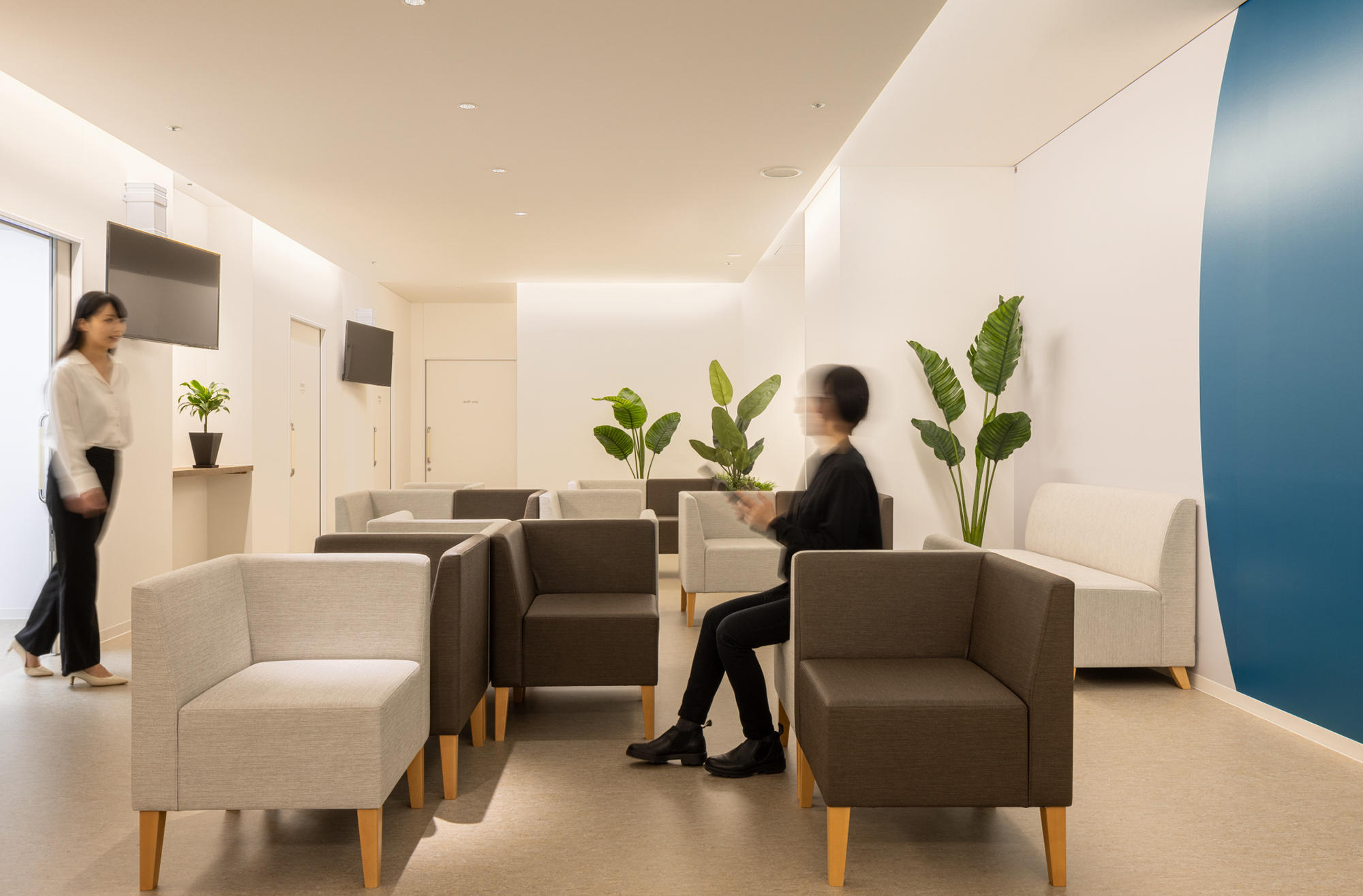 カラダテラス海老名｜FIELD FOUR DESIGN OFFICE丨日本神奈川丨E.Izutsu,K.Ito-7