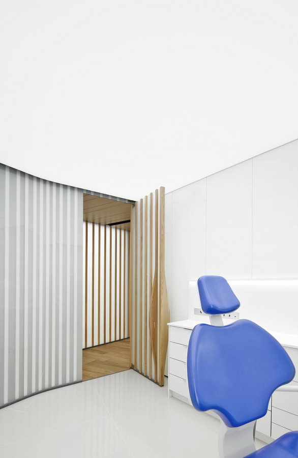 EMARDENTAL CLINIC_files OHLAB-7