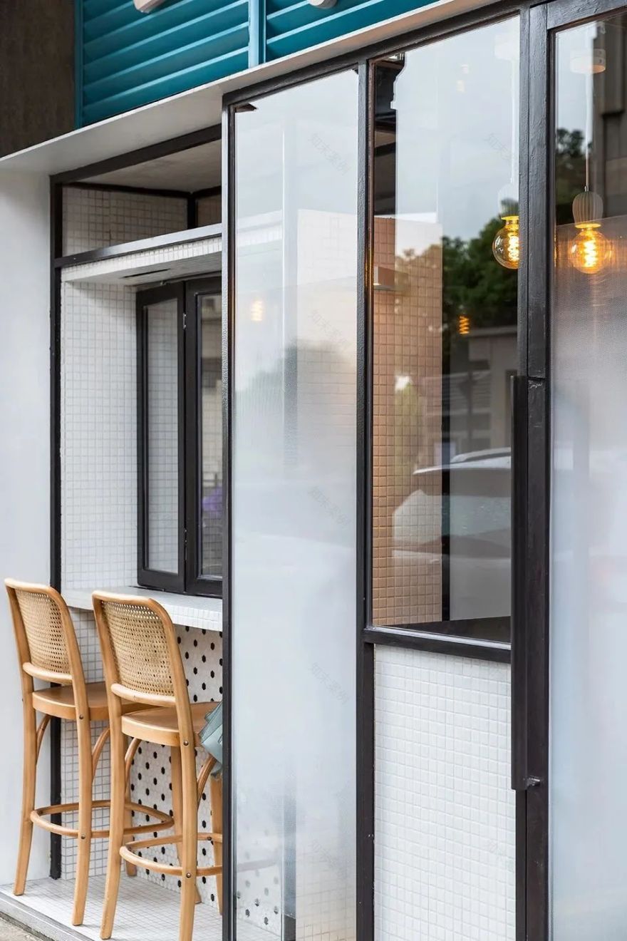 上海 60㎡晶莹剔透米粉店,简洁明快空间设计-41