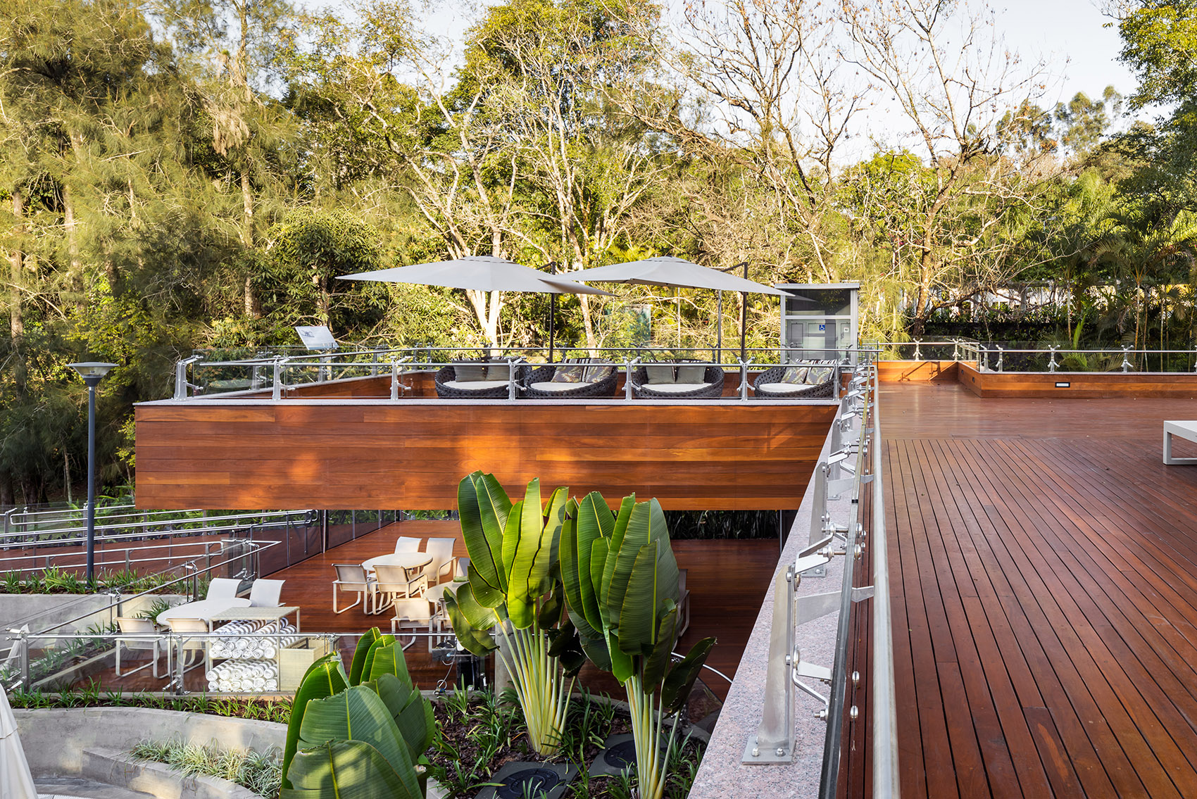 圣佩德罗大酒店新建休闲区，巴西 / Levisky Arquitetos｜ Estratégia Urbana-21