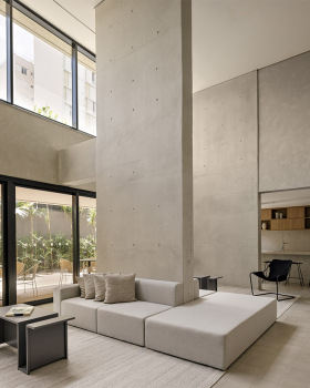 圣保罗Esquina大楼丨巴西圣保罗丨UNA barbara e valentim