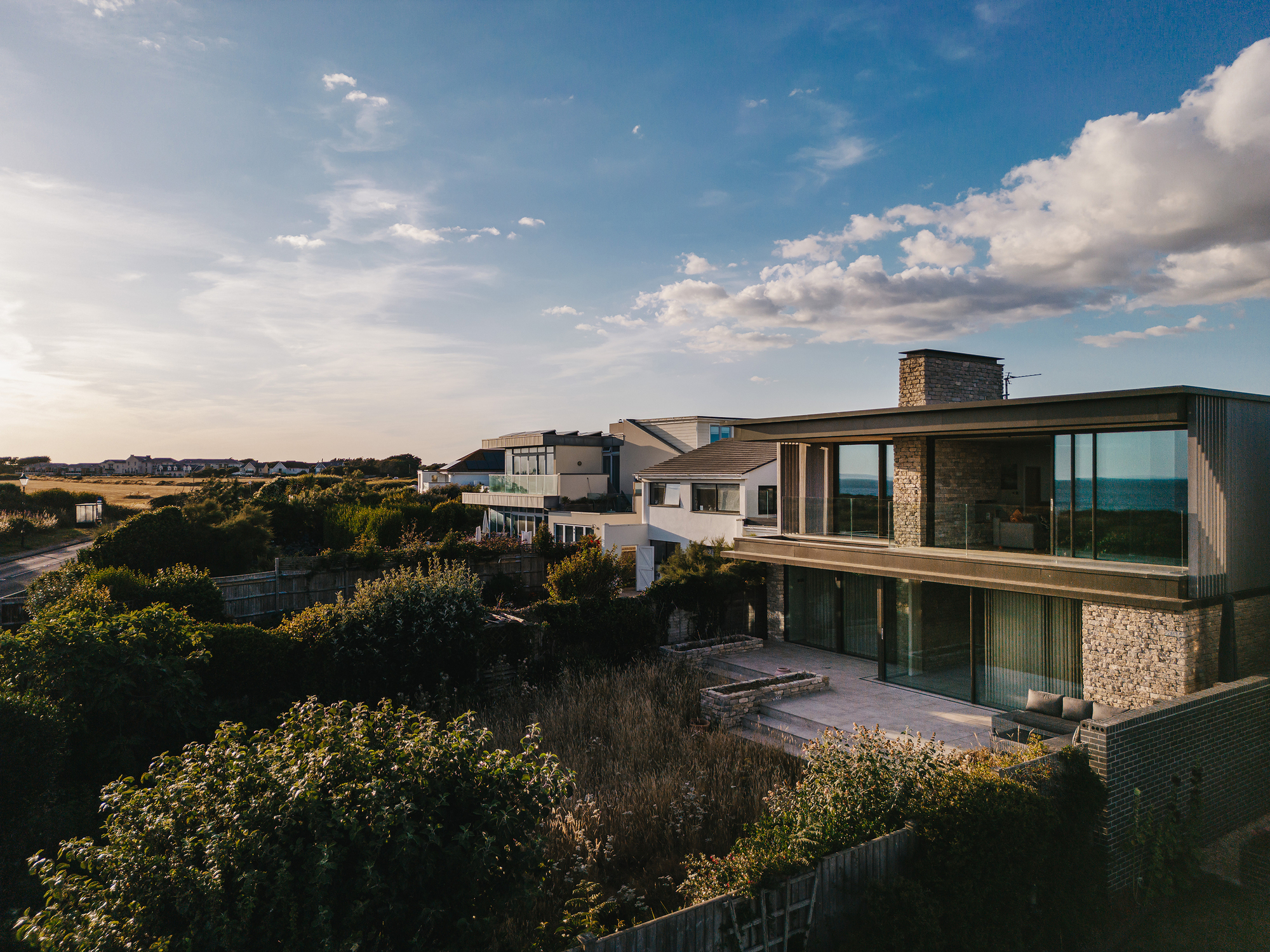 水边颠倒艺术家之家丨英国丨OB Architecture-11