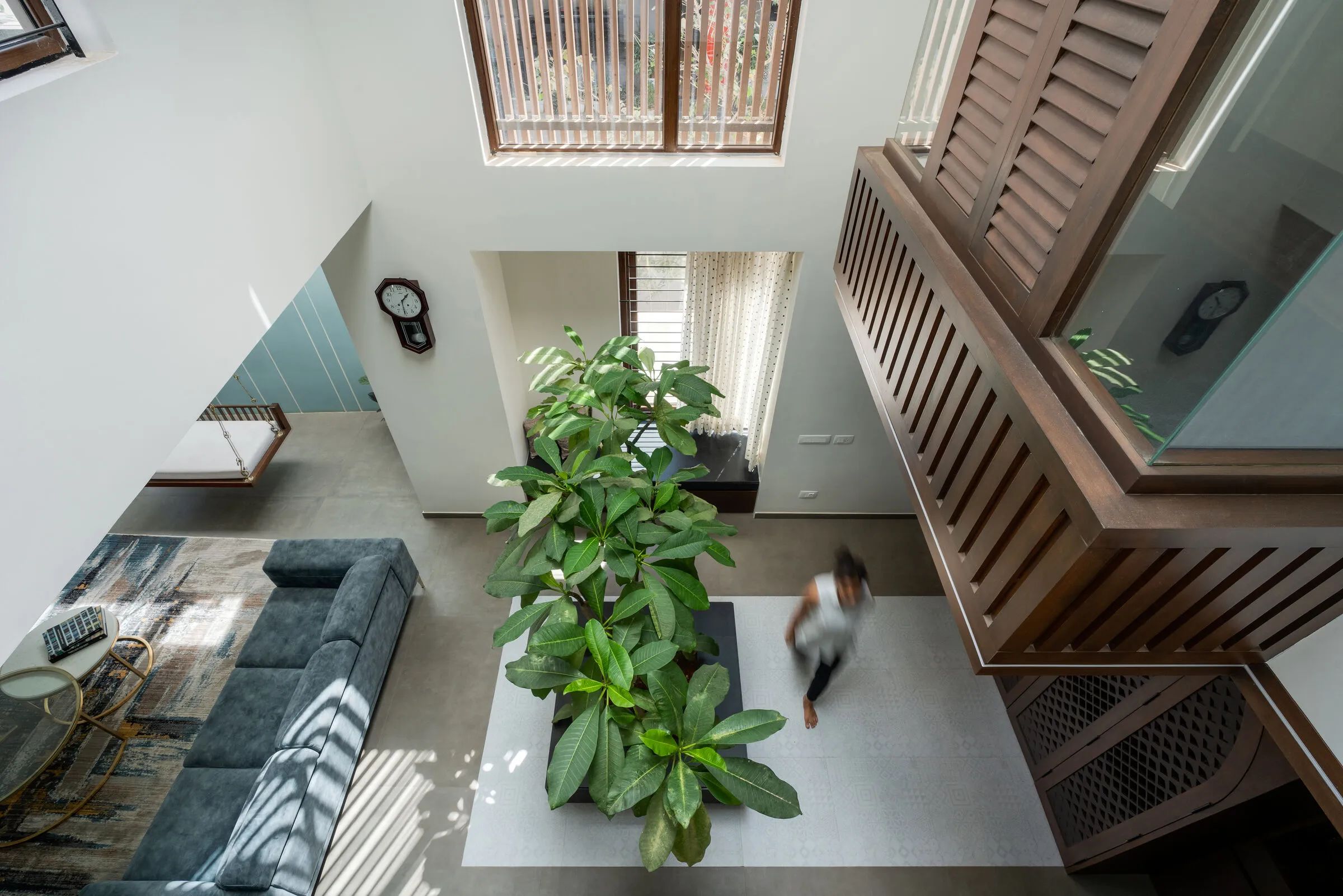 有两个庭院的房子丨印度班加罗尔-23