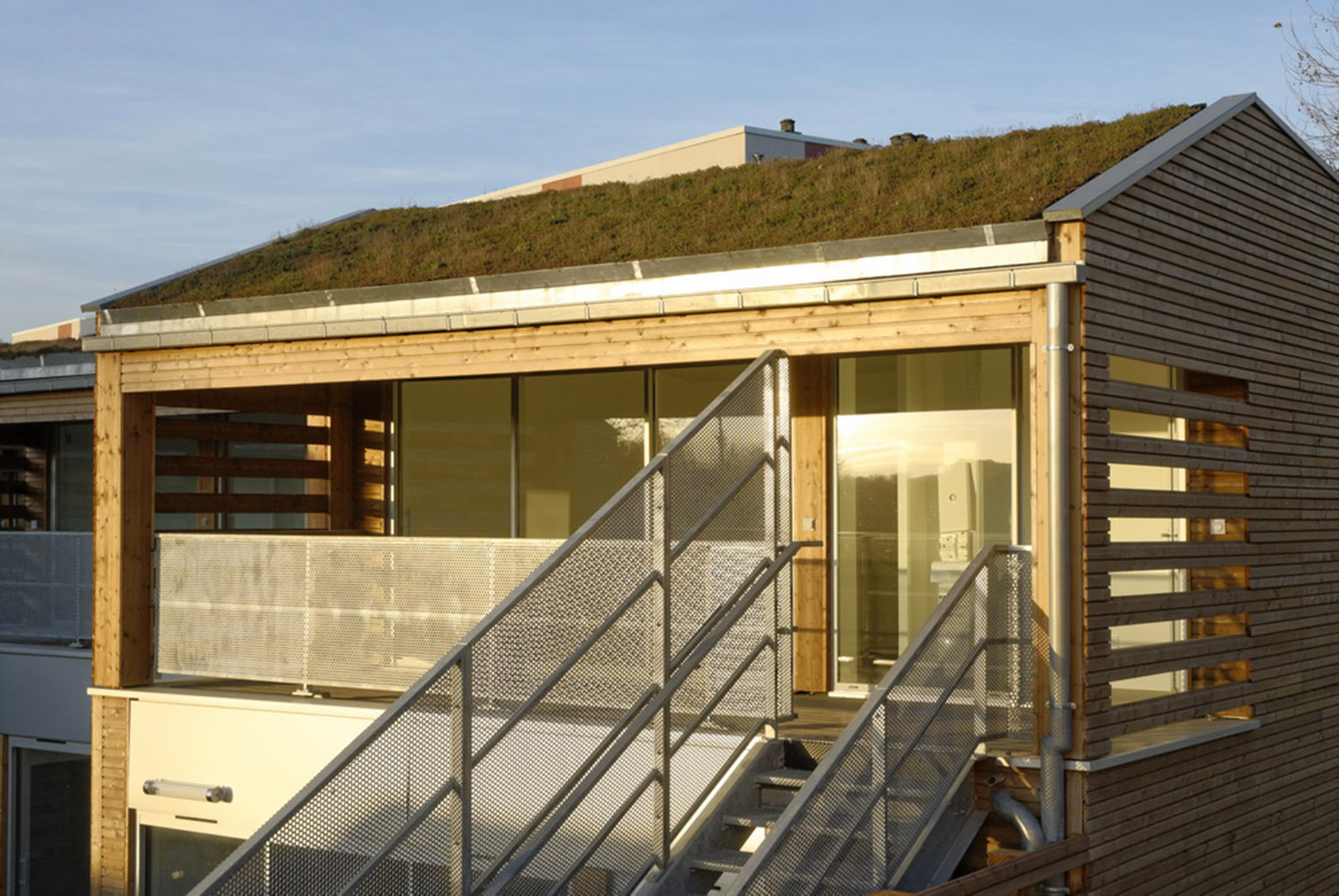 法国 16 座公益住房翻修工程，和谐融入自然景观-21