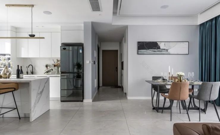 麓湖云镜 140 平米现代轻奢实景,都市里的质感灵魂居所-37