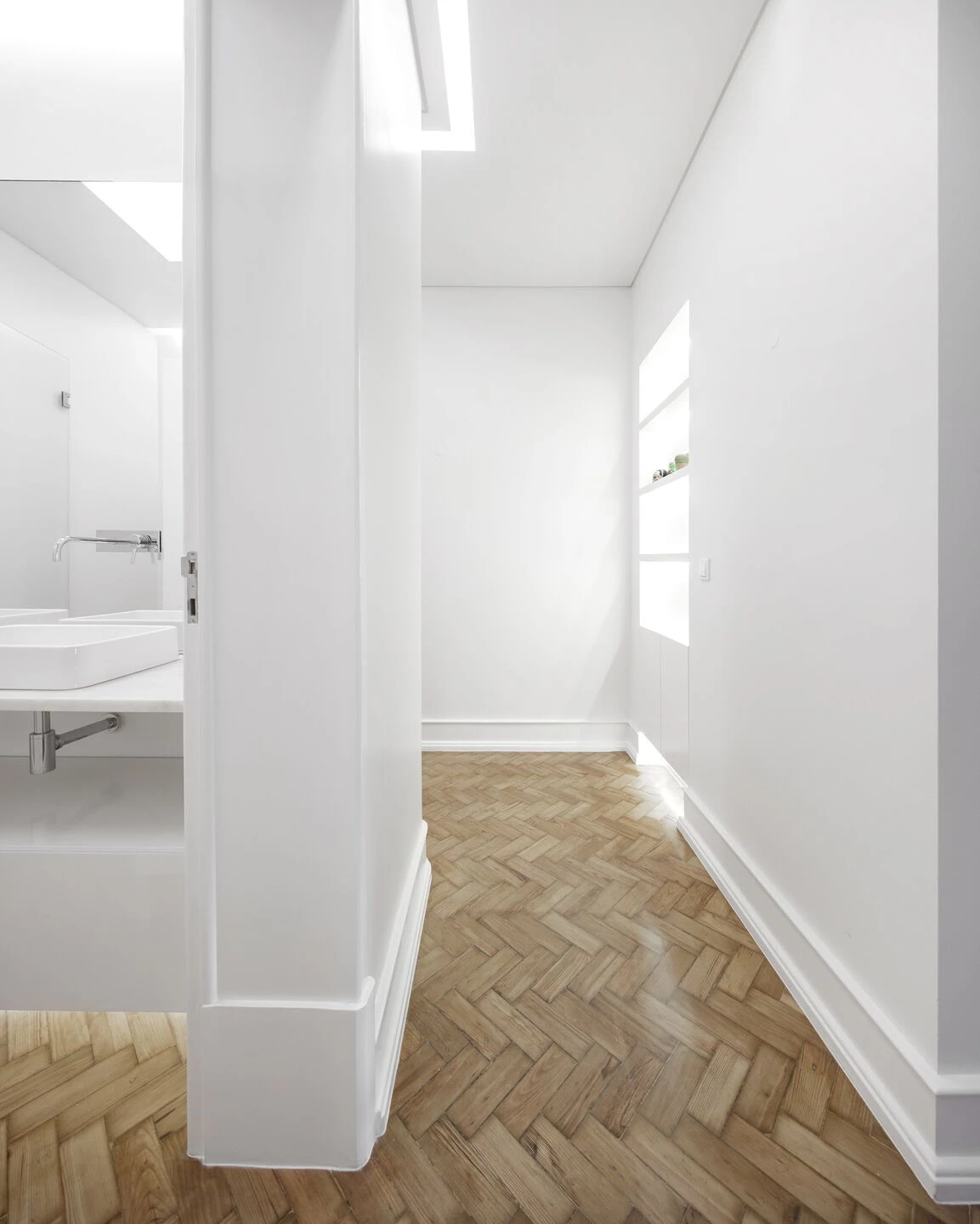 里斯本顶层公寓翻新,融入城市活力-25