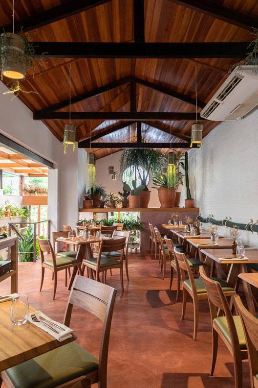 巴西 Cajuí餐厅 | 自然光与有机食材的和谐融合-18