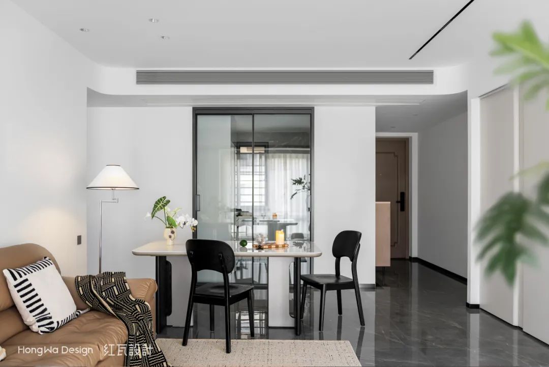 红瓦设计·实景案例丨131㎡精装改现代简约,双移门后居然暗藏玄机,这样设计多出两间房!-41