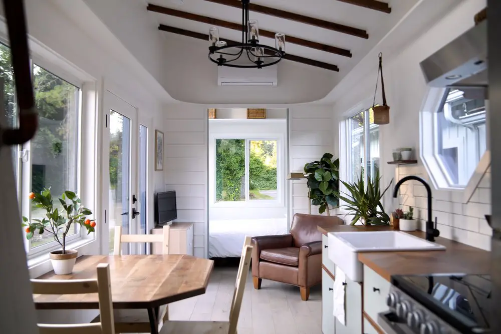 24m2 集装箱小屋，现代设计，功能齐全-4