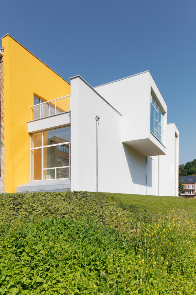 比利时纳穆尔前轰炸机屠宰场区文化景点设计-26