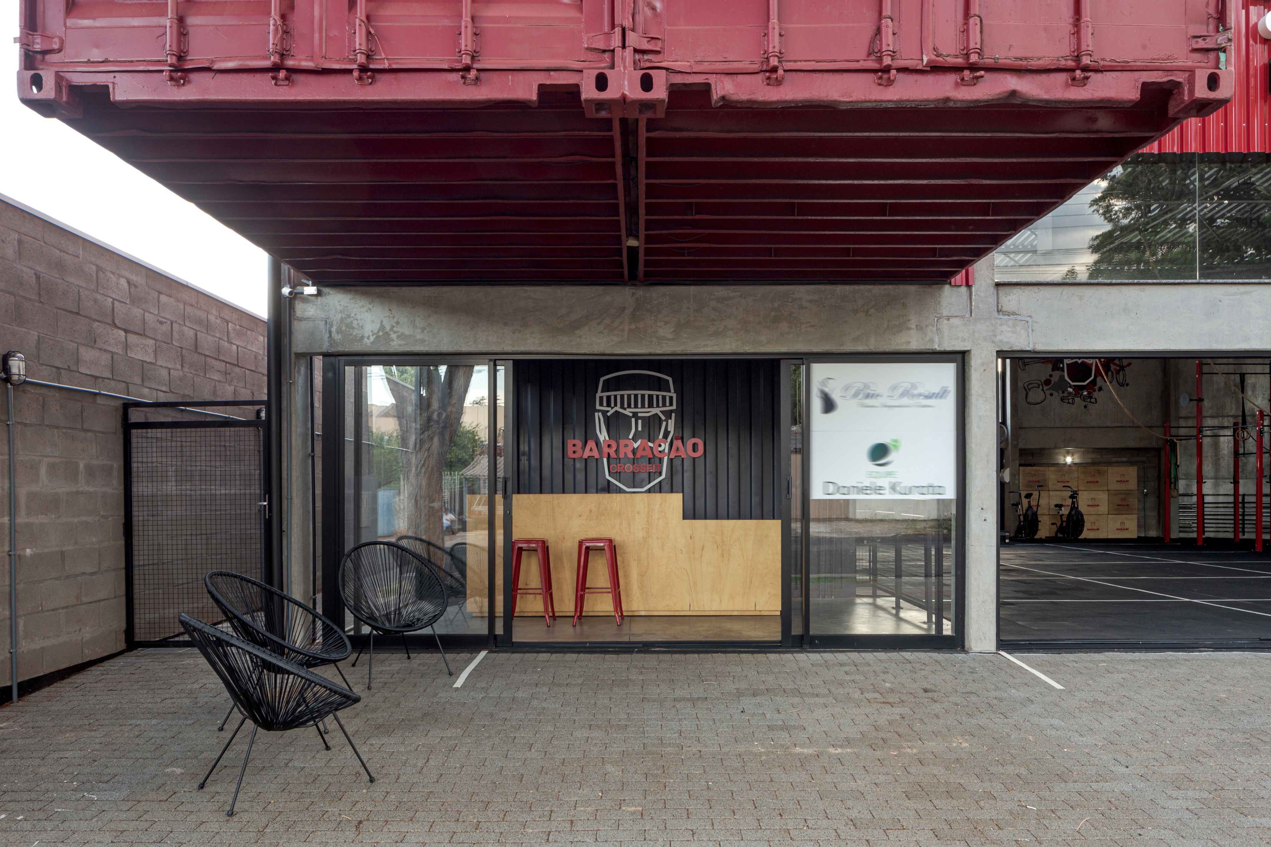 Crossfit Barracão 集装箱健身房设计-16