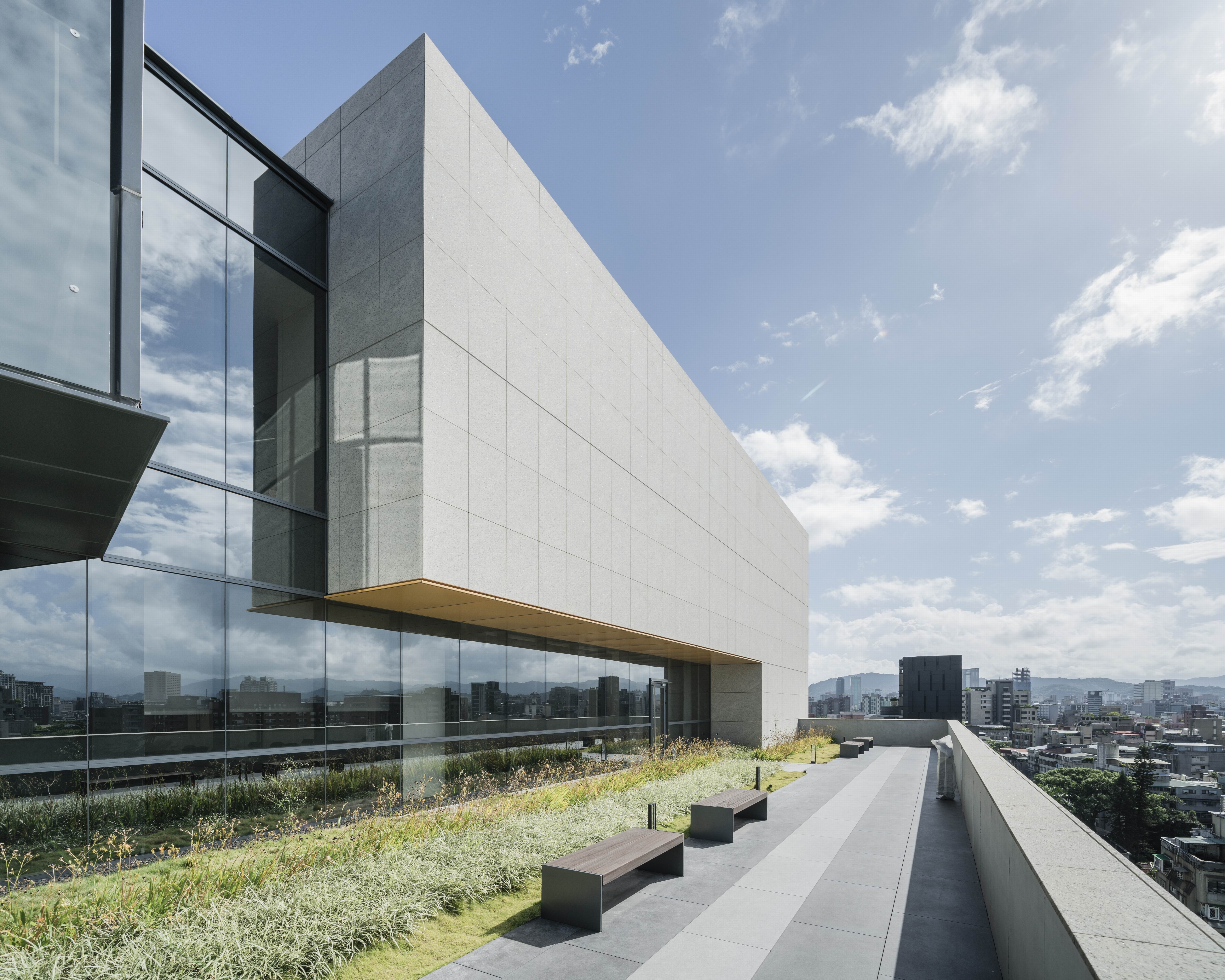 NCCU 公共与工商管理教育中心丨JJP Architects and Planners-19