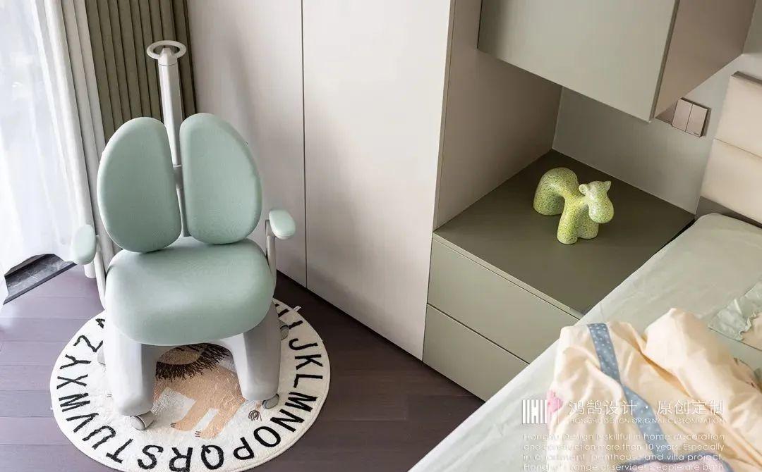 阳光横厅,温馨四口之家的优雅蜕变-38