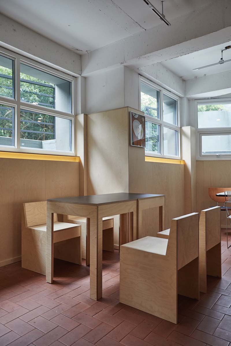 22 平 Wine Bar 的复古魅力-10