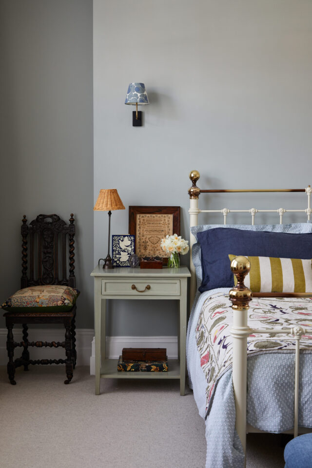 
      Imperfect Interiors
    -17