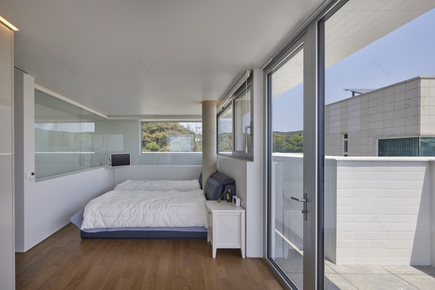 Square House · 漂浮的度假胜地-41