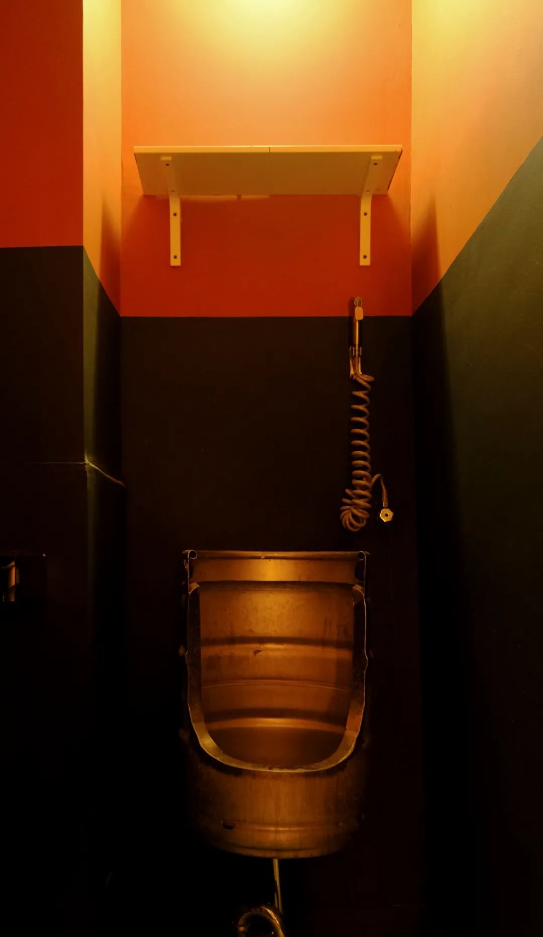 疫情下的实体救赎——精酿社区客厅“啤气”空间重生-77