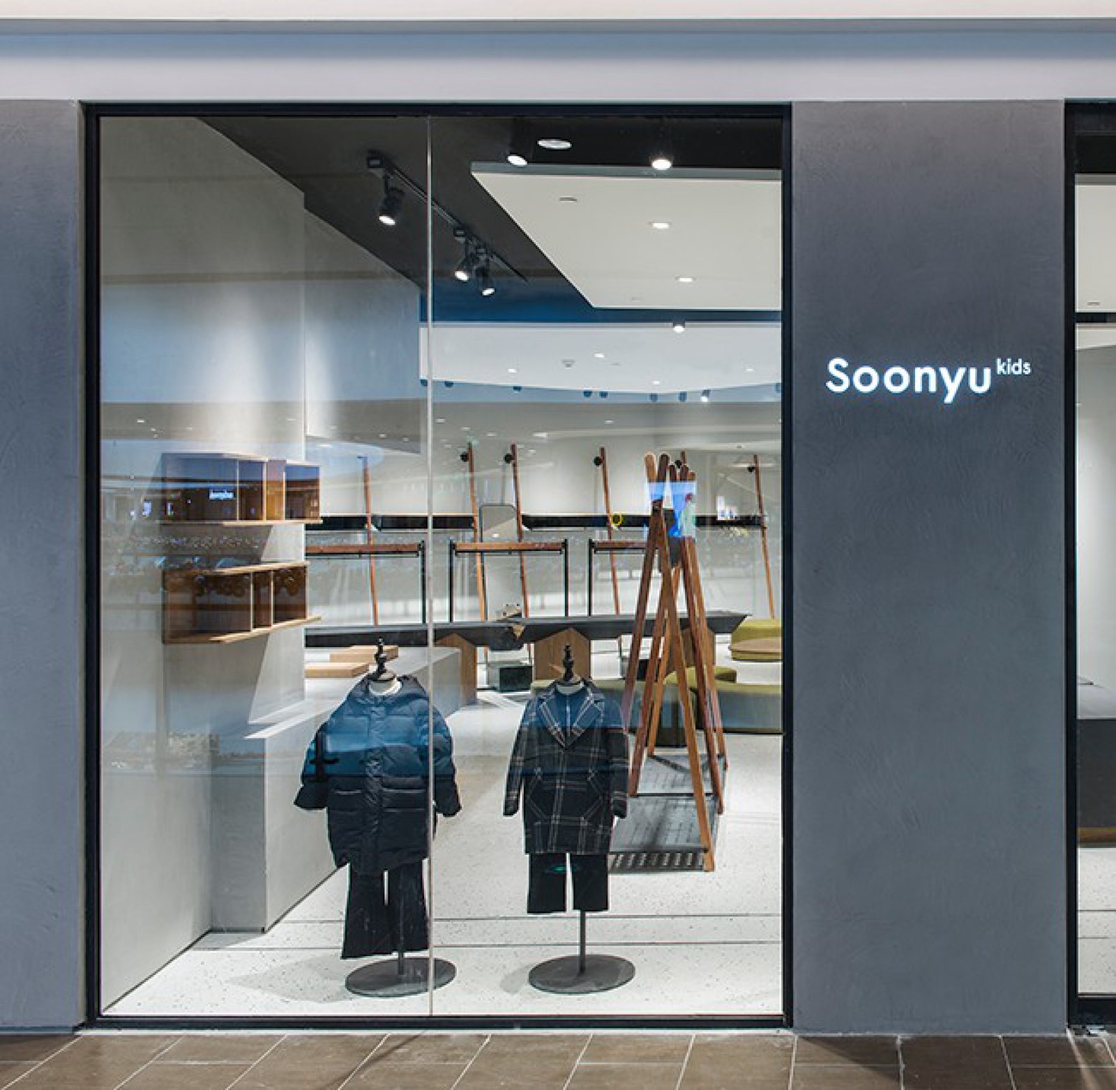 SOONYU 嘉里中心店  蒋杰室内设计-11