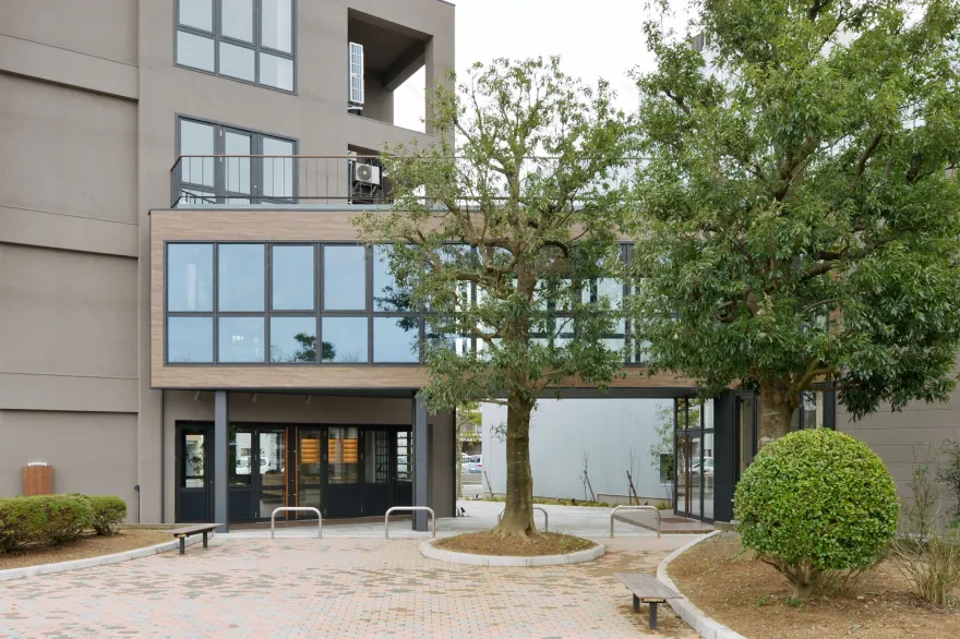 福井县波士顿俱乐部 BLDB · BAUM-18