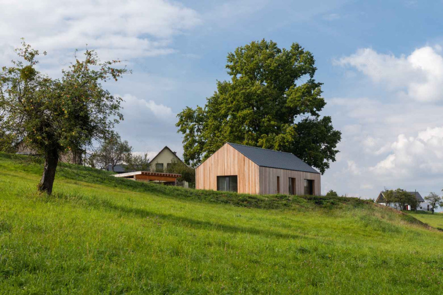 比克山区开放式居住空间木结构建筑设计丨捷克丨Kamil Mrva Architects工作室-25