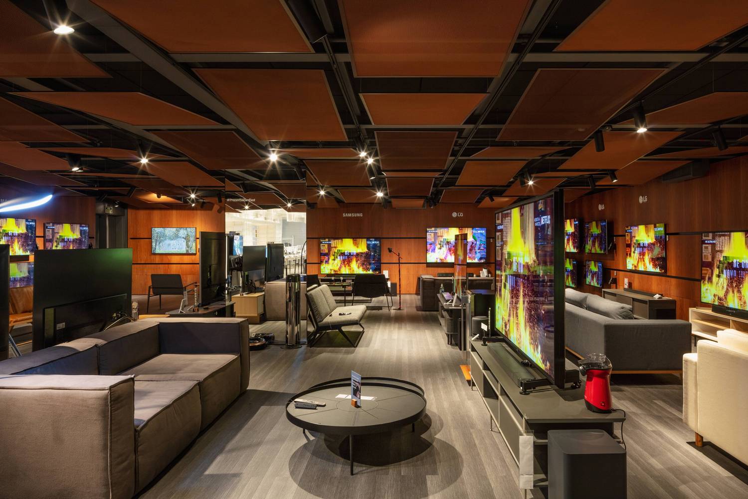 巴西 Fast Shop Lifestyle Ibirapuera 旗舰店,家的感觉与创新设计-23