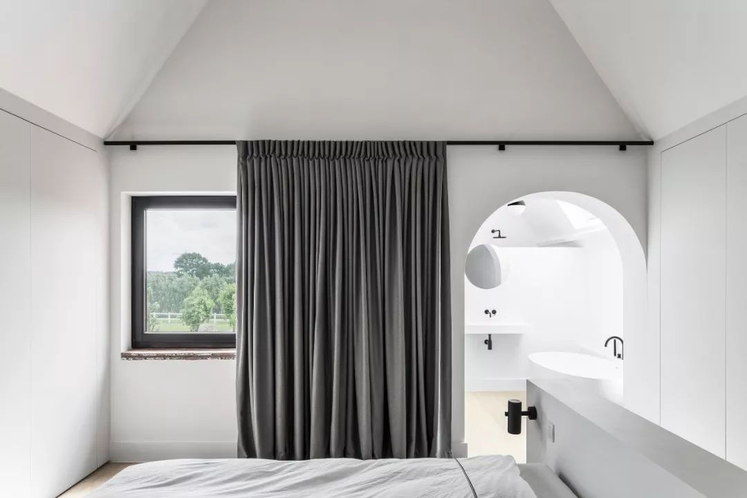 极简诗意的空间艺术——Tjip 工作室设计欣赏-56