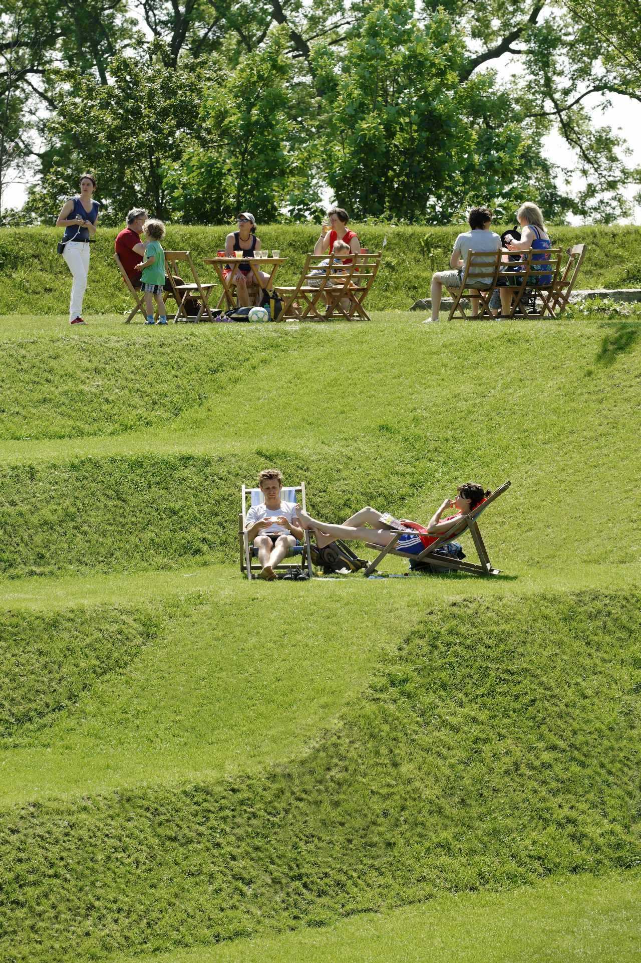 荷兰哥伦布绿堡地形,RAAAF-3