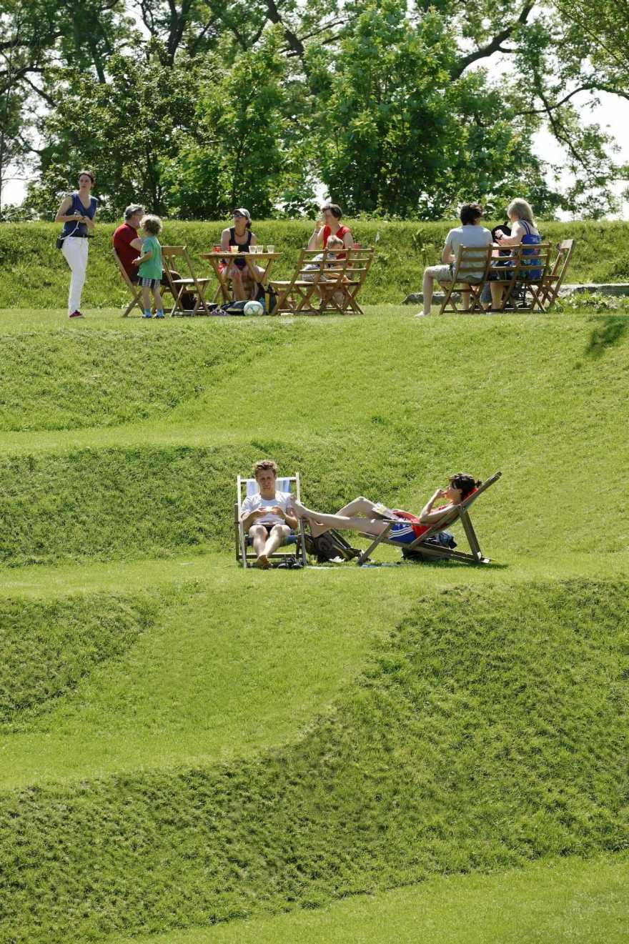 荷兰哥伦布绿堡地形,RAAAF-3