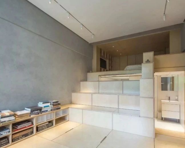 杭州夫妻买下40㎡破房，挖空地板造房中房，下班后在里面释放压力-43