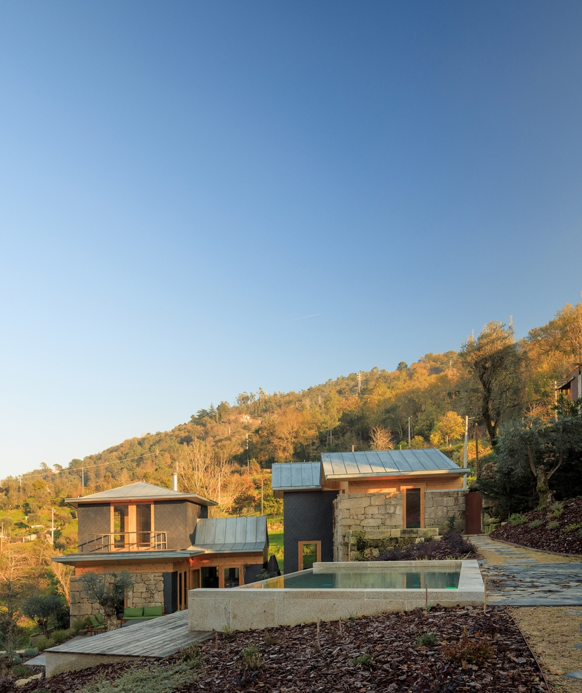 葡萄牙埃尔米达住宅创新改造丨Carlos Castanheira-57