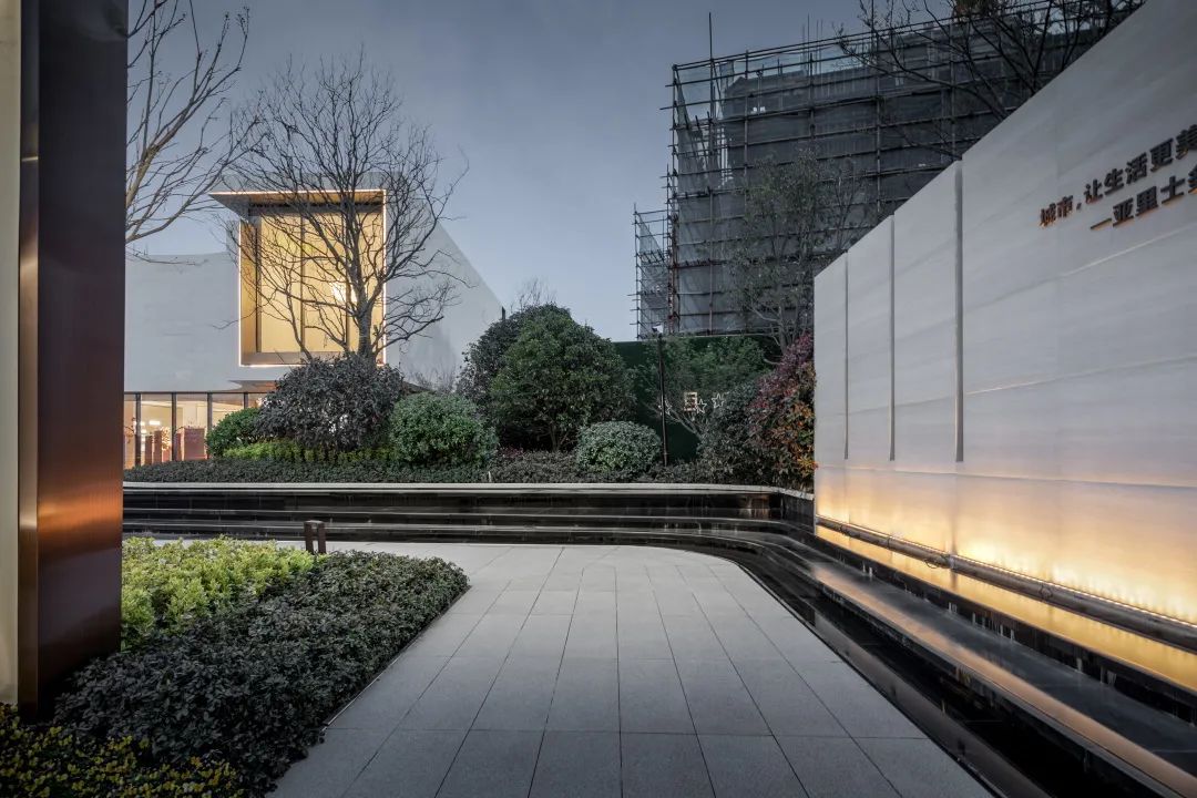 狭小场地内的丰富空间层次 | 新力·璞园-25