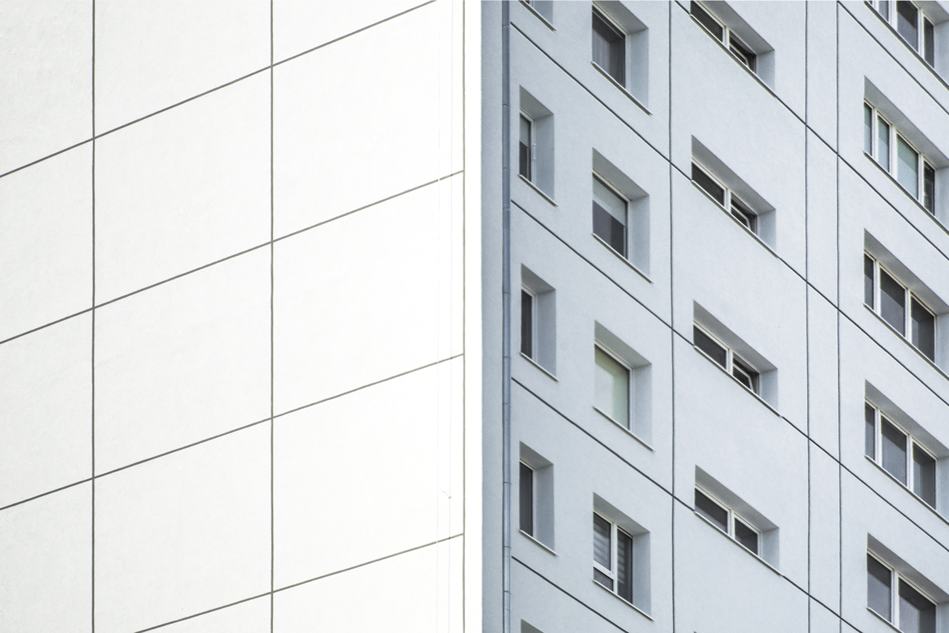 WHITE WALLS 建筑改造项目-15