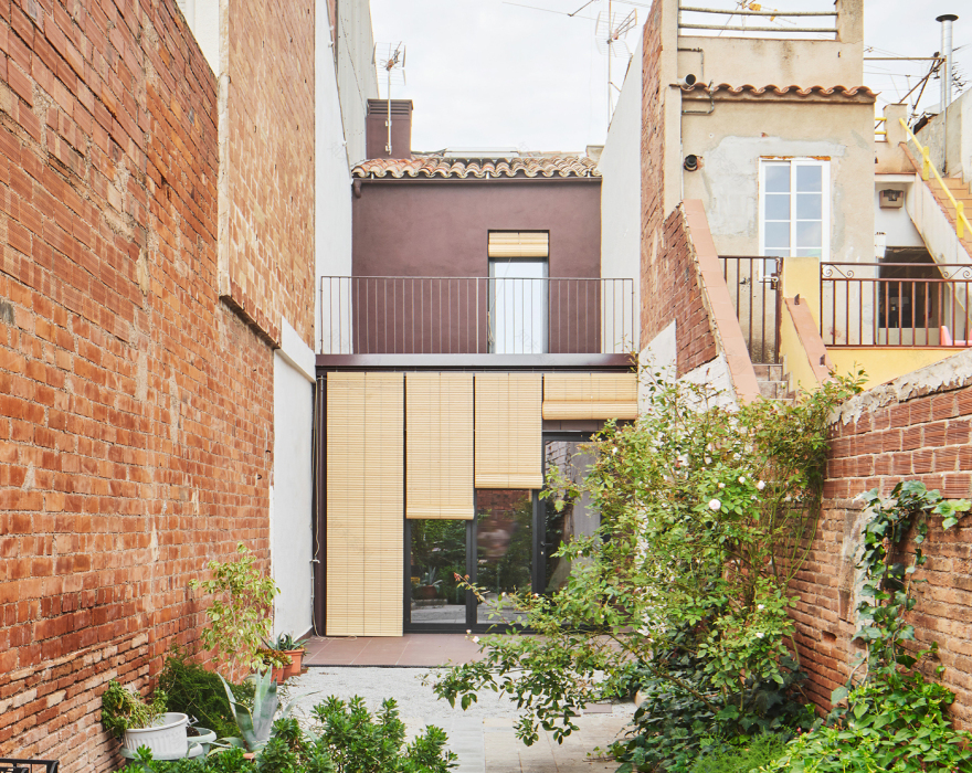 82SAN 分隔墙之间房屋的修复与扩建丨西班牙丨Vallribera Arquitectes-19