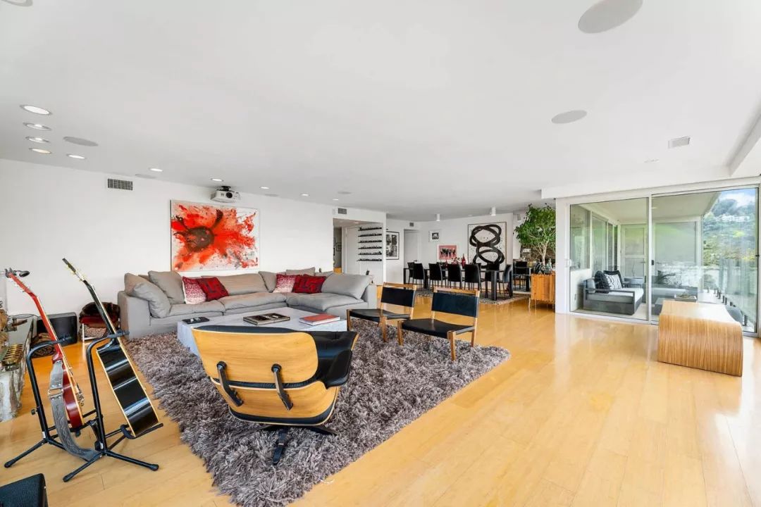 加州“高跷住宅”50 年匠心之作-8