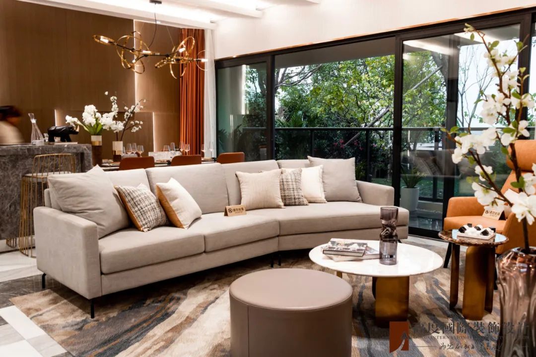 港式轻奢风格装修，温馨舒适的家-0