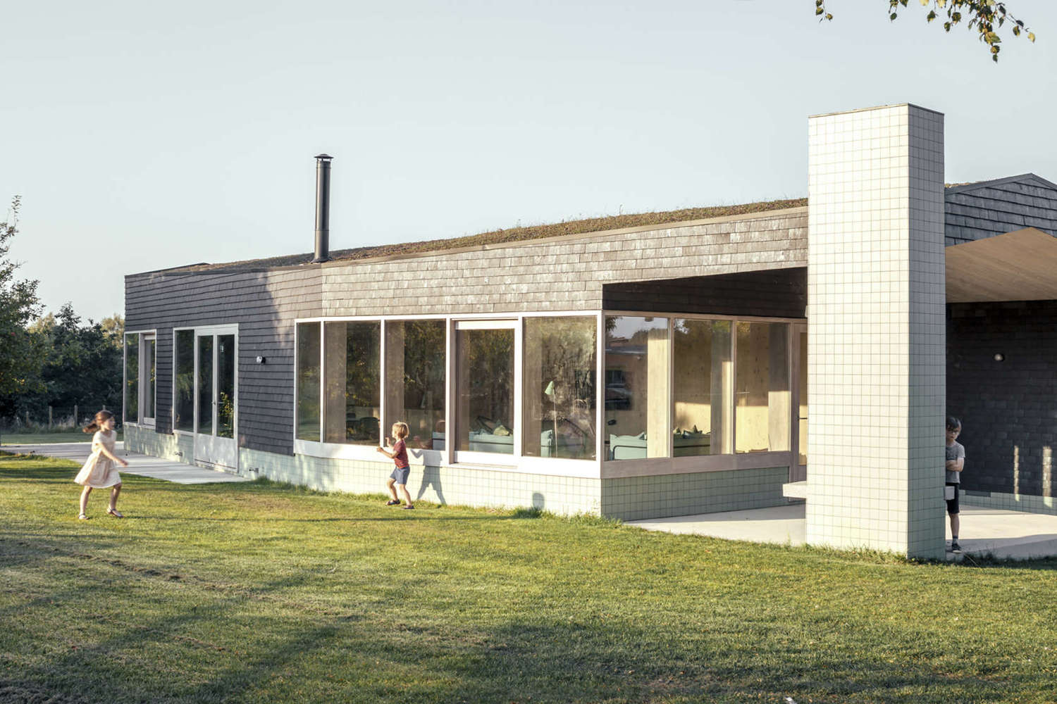 比利时丘陵景观中的 CLT 度假小屋-12